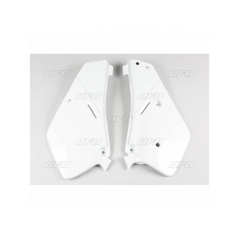 Plaques latérales UFO blanc Suzuki RM80